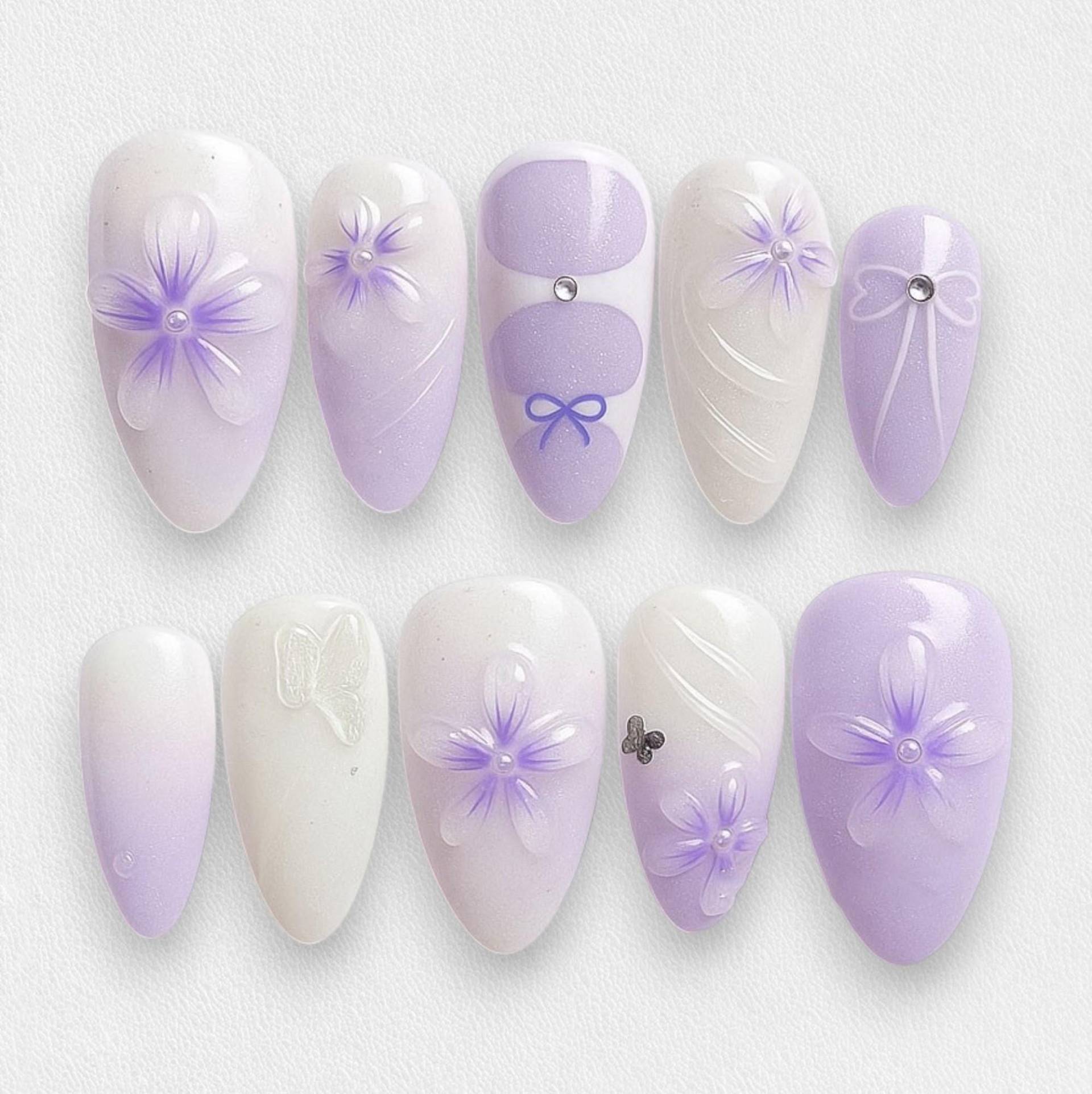 Lavendel Floral Press On Nägel, 3D Lila Blume Und Bogen Design Mit Schmetterling Akzenten, Handgemachtes Soft Pastel Nail Art Set, Coquette Tips von Etsy - JochenSylas
