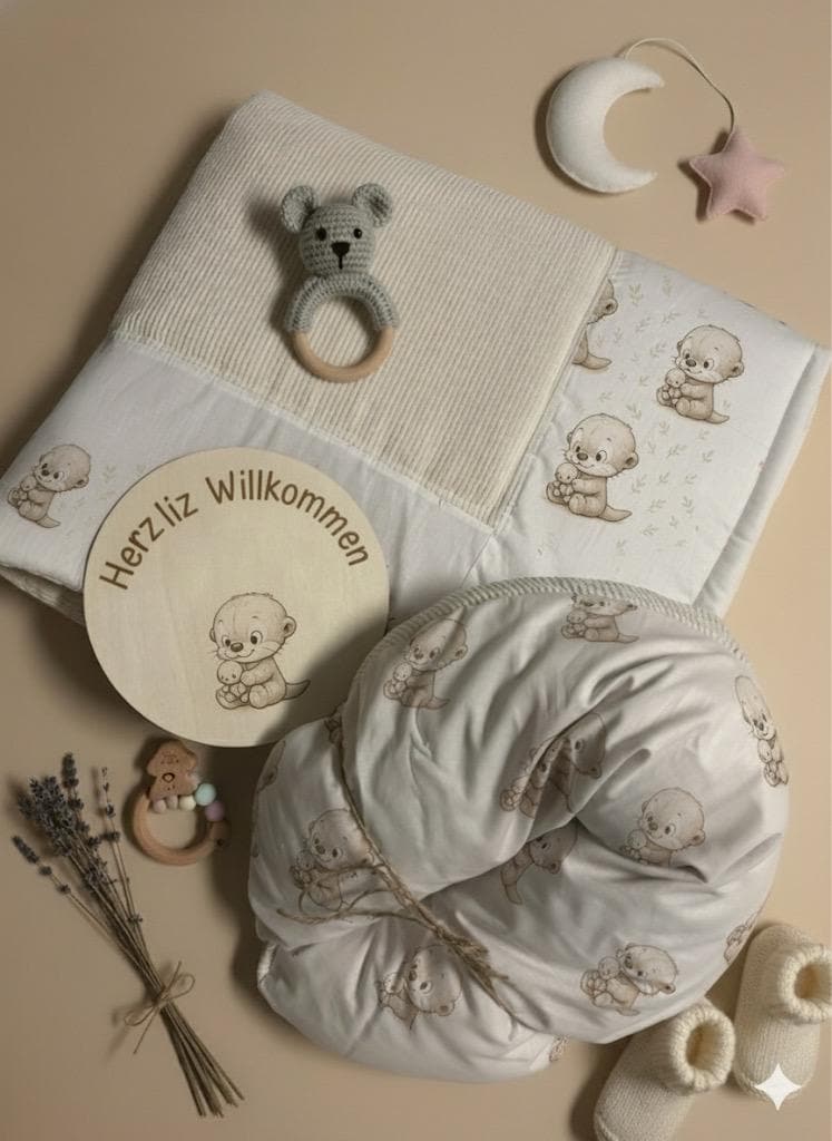 Handgemachte Stillkissen & Krabbeldecke Set Im Mäuse-Design von Etsy - JojusaDesignVonAnja