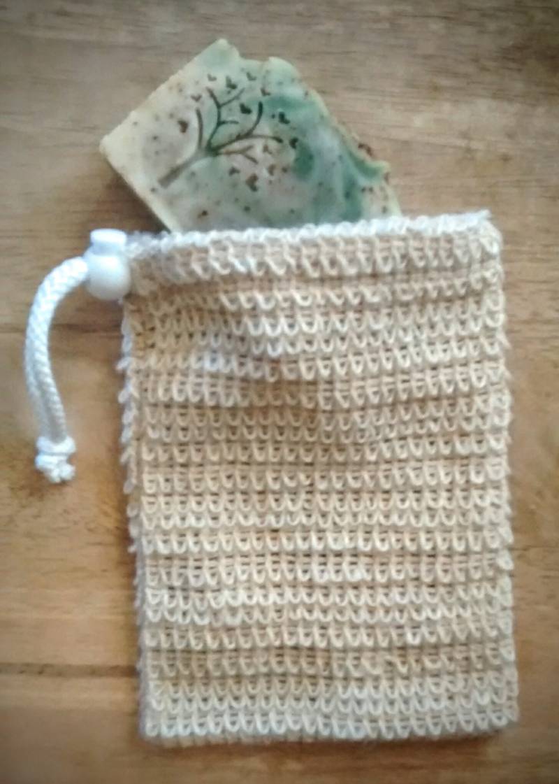 Natürliche Sisal Seifentasche, Seifensparer. Umweltfreundlicher, Zugschnur-Verschluss Natürliche Sisal Seifentasche, Seifensparer. Umweltfreundlicher, Zugschnur-Verschluss von Etsy - JollyHarborSoapMrkt