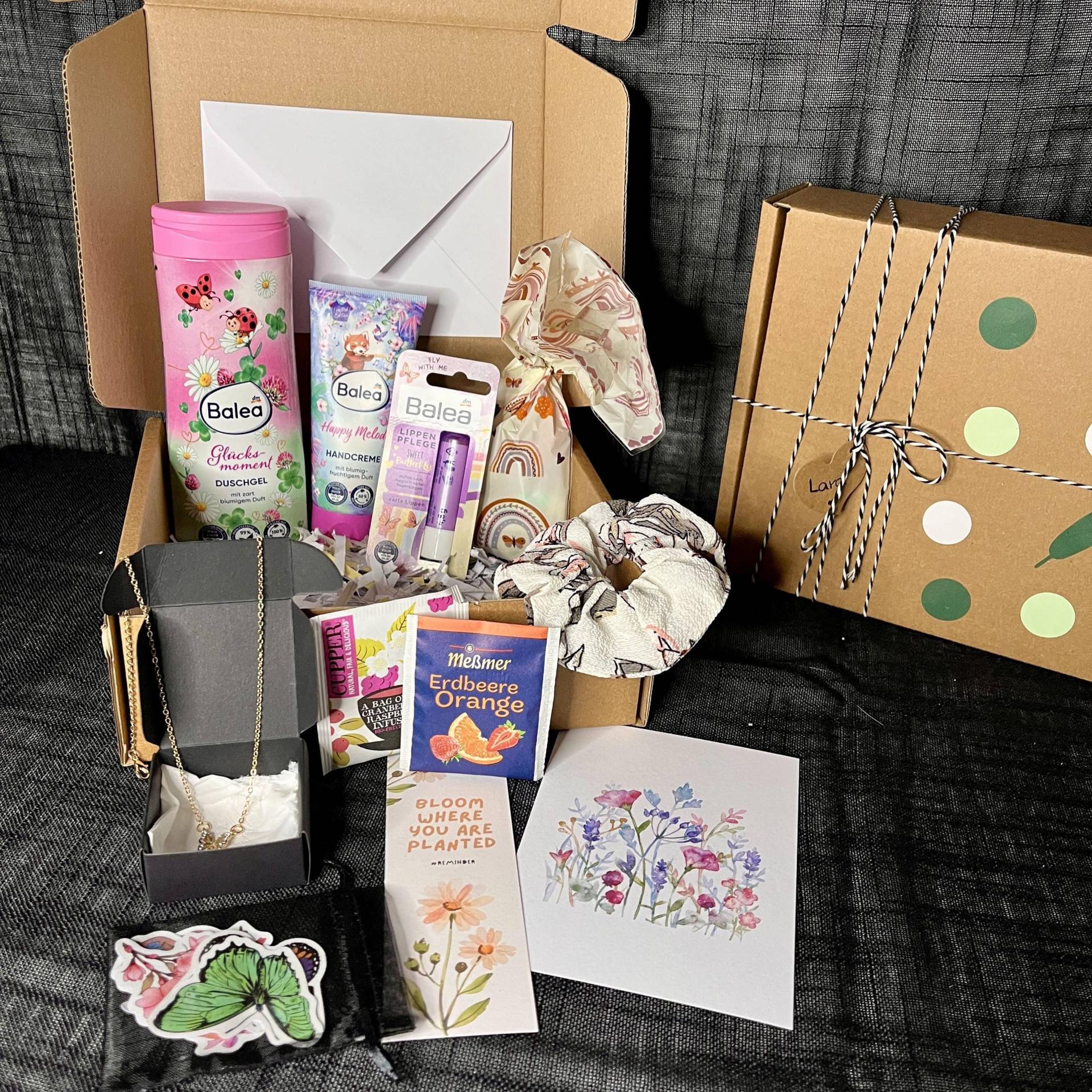 Geschenkbox Frühling - Geburtstagsgeschenk Geburtstag Muttertag Geschenke Für Frauen von Etsy - JournalofSeasons