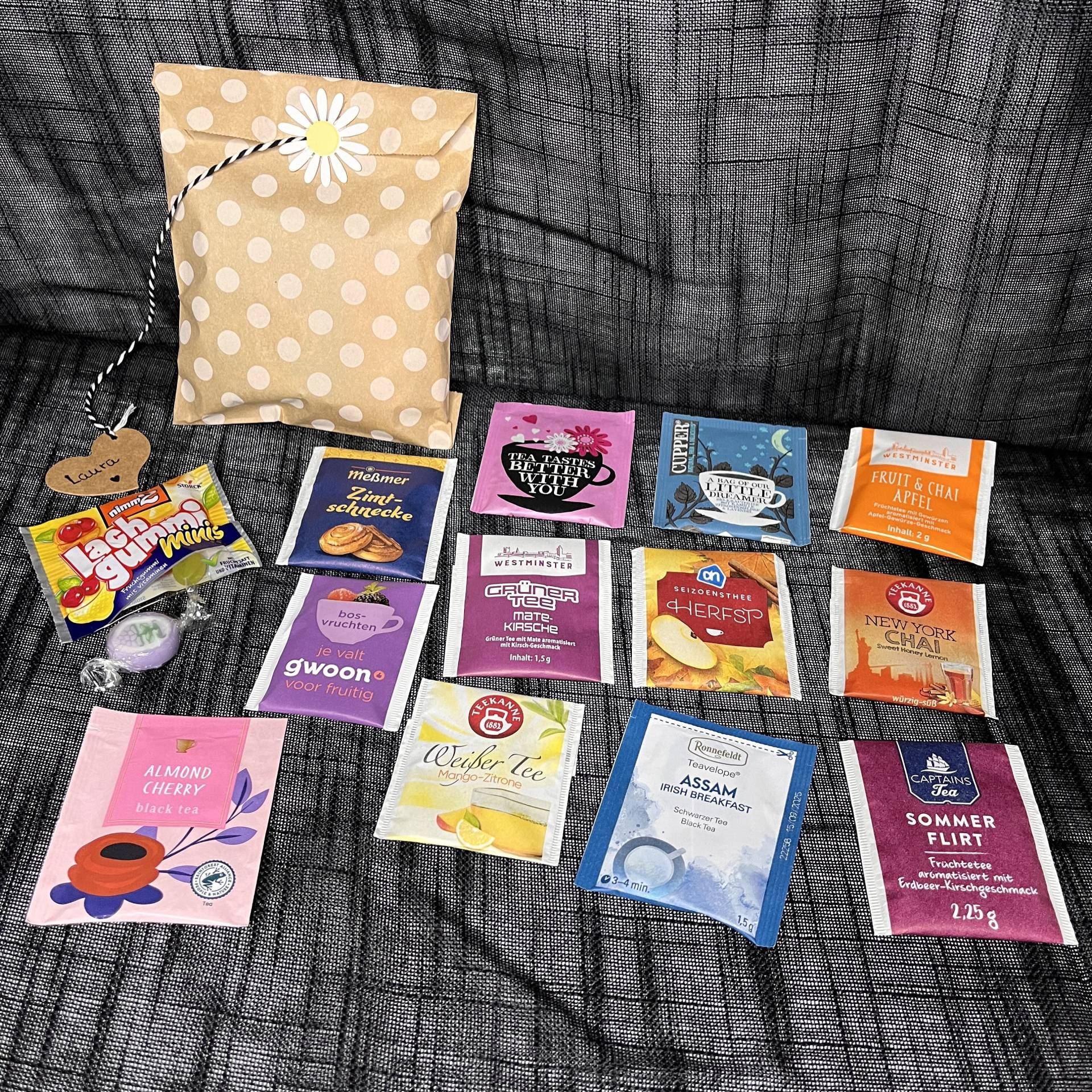 Tee Geschenktüte - Überraschungstüte Mit 12 Verschiedenen Tee-Sorten von Etsy - JournalofSeasons