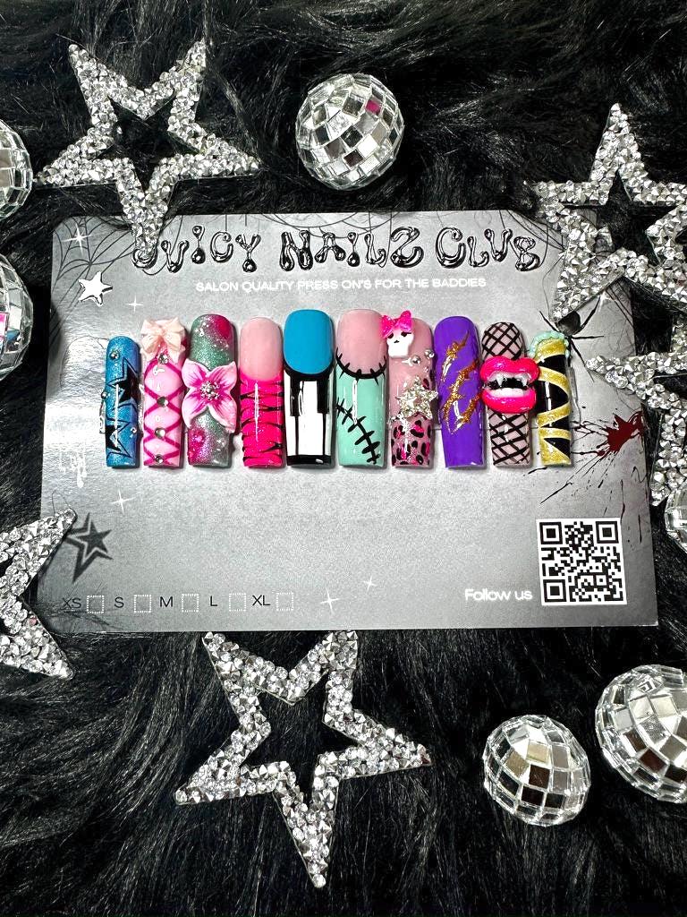 Ghoul Glam - Press On Nails |Halloween Nail Art Nails, Colorful Fake Nails| Handmade For Halloween, Gift, Vacation Ghoul Glam - Press On Nails |Halloween Nail Art Nails, Colorful Fake Nails| Handmade For Halloween, Gift, Vacation von Etsy - JuicyNailzClub