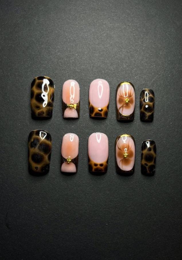 Mocha Mable - Press On Nails | Copper Chrome Nails, Brown French Tip Fake Nails| Handmade Nail Art For Autumn, Gift, Vacation Mocha Mable - Press On Nails | Copper Chrome Nails, Brown French Tip Fake Nails| Handmade Nail Art For Autumn, Gift, Vacation von Etsy - JuicyNailzClub
