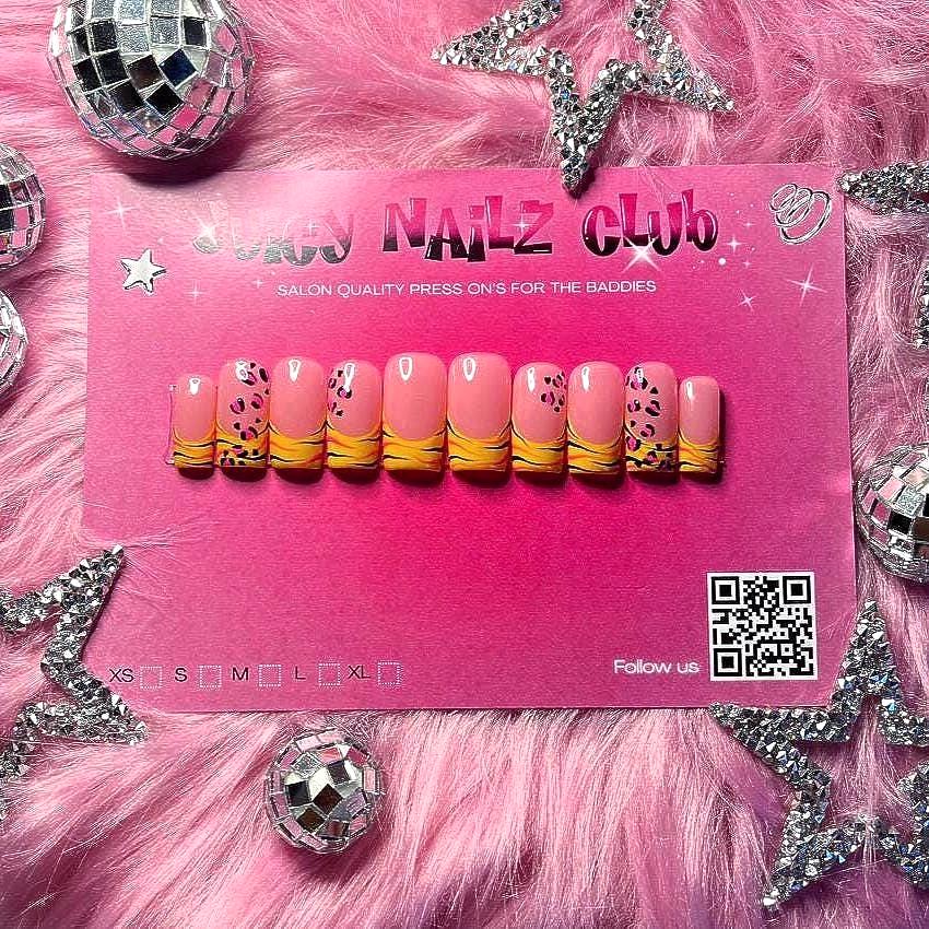 Sunset Safari - Press On Nails | Yellow French Tip, Leapard Print Fake Nails| Handmade Nail Art For Summer, Gift, Vacation von Etsy - JuicyNailzClub
