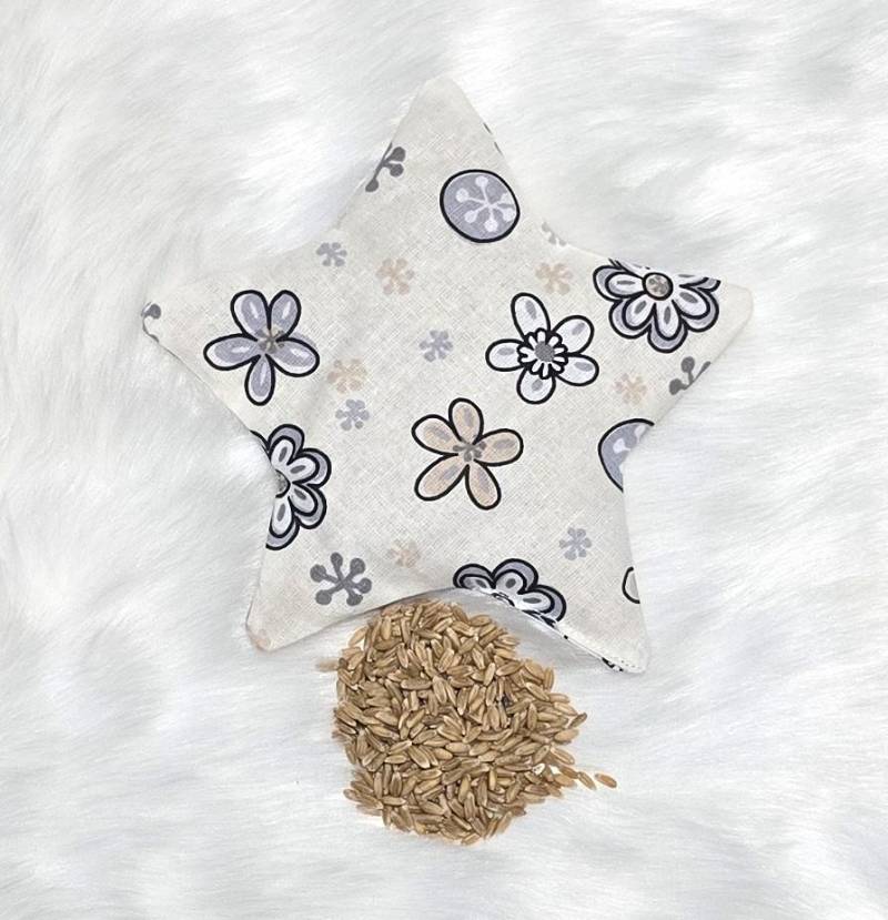 Bio Dinkel Körnerkissen Stern Form 130G Ca. 15, 5 X 15 cm Weiß Grau Blaue Blumen Floral von Etsy - JulesTraumstuebchen