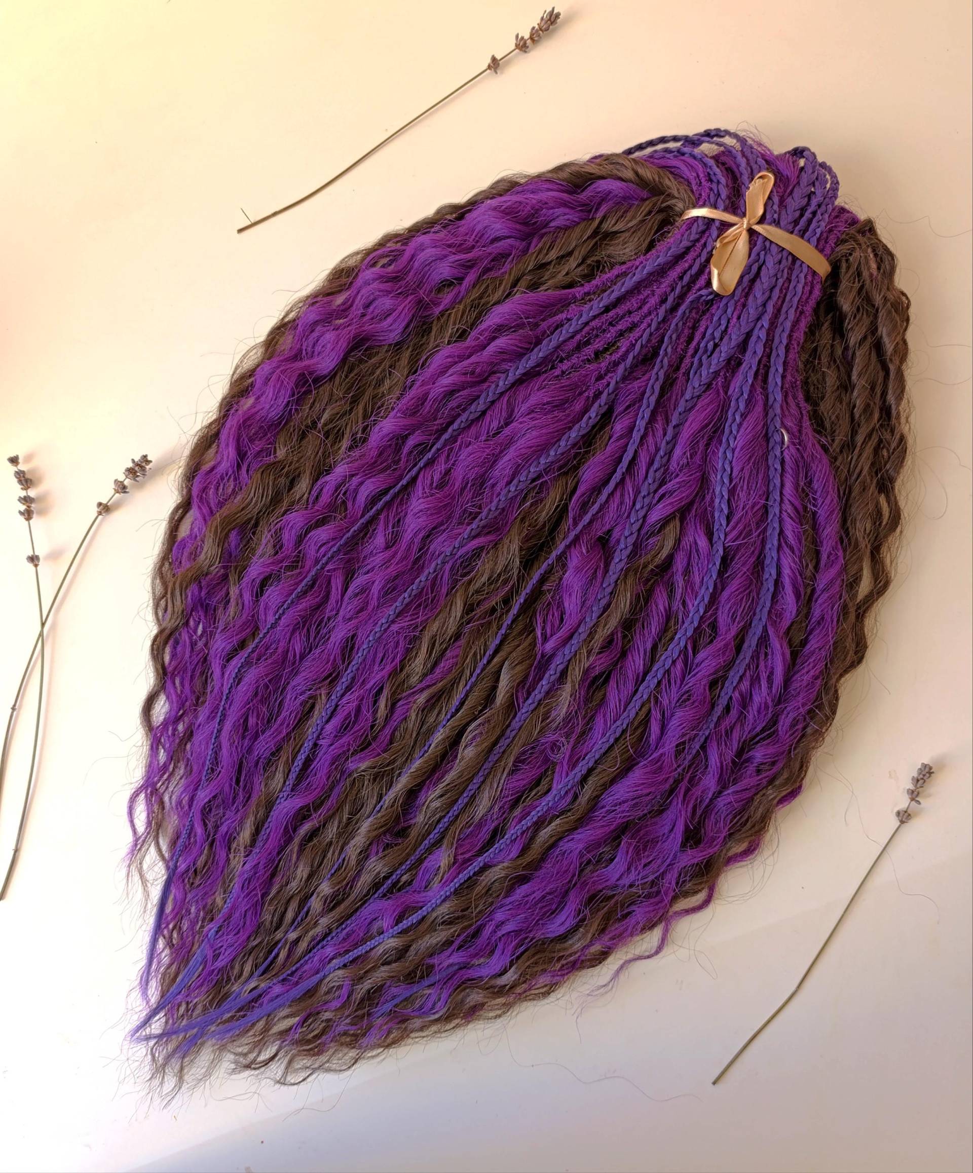 Lila Und Braun Gewellte Häkeldreads Boho Zöpfe Mit Schöner Lockenpracht von Etsy - KIRINDREADS