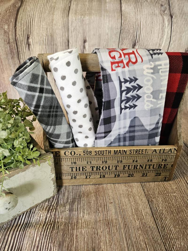 Buffalo Plaid Spucktuch-Set, Rot Und Schwarz Kariert, Baby Geschenk, Windeltasche Essential, Spucktuch, Doppel Flanell von Etsy - KSKHandmadeShop