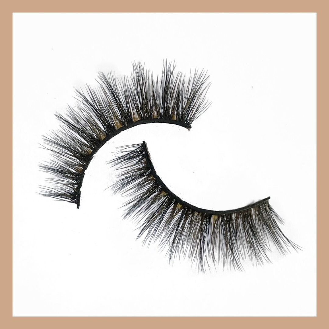 Avneet Avneet von Etsy - KXUR