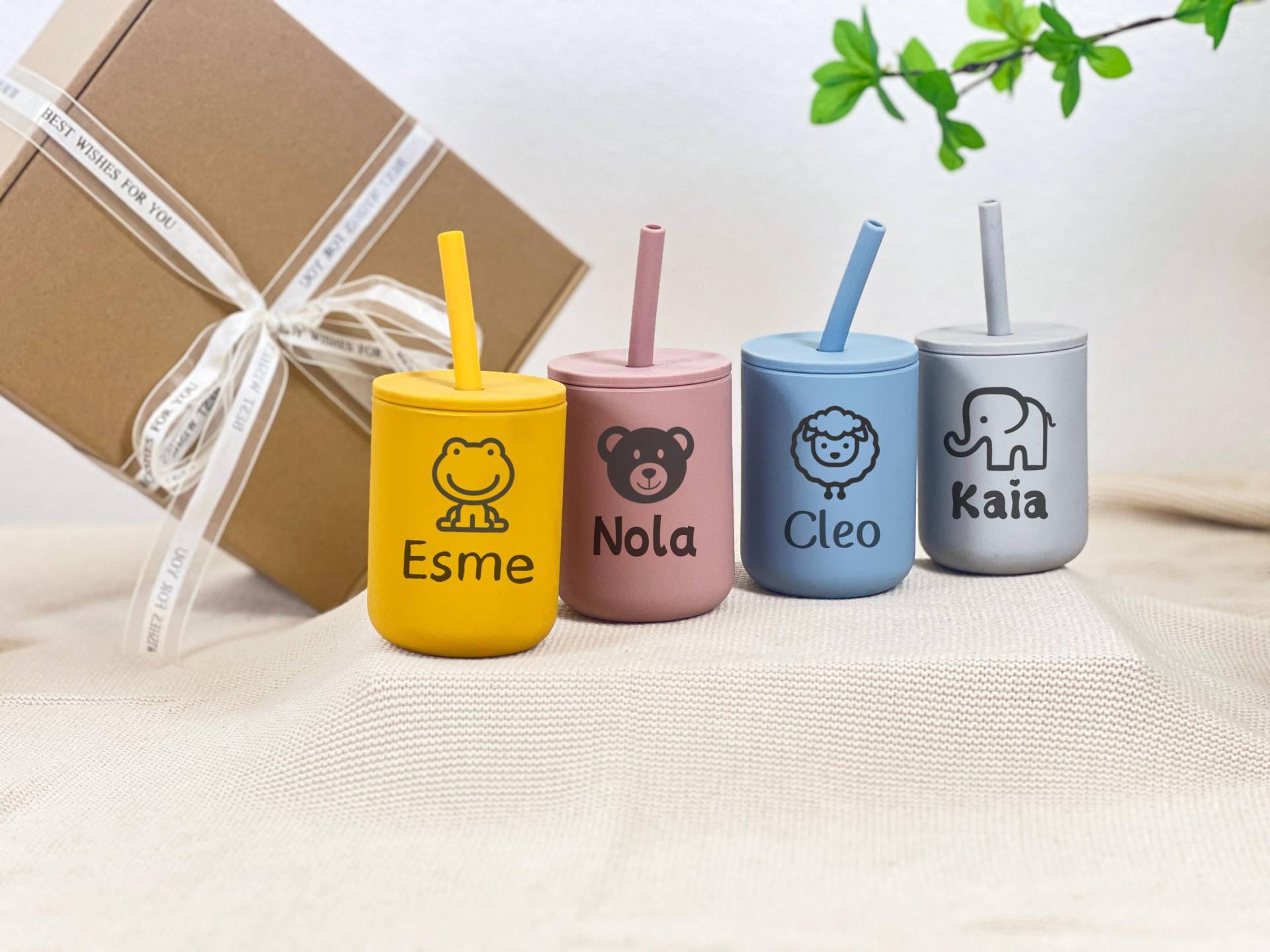 Kleinkind Schnabeltasse Mit Gravur, Auslaufsicherer Silikonbecher Babyparty Geschenk, Kinder Trainingsbecher von Etsy - KarinasVonKarin