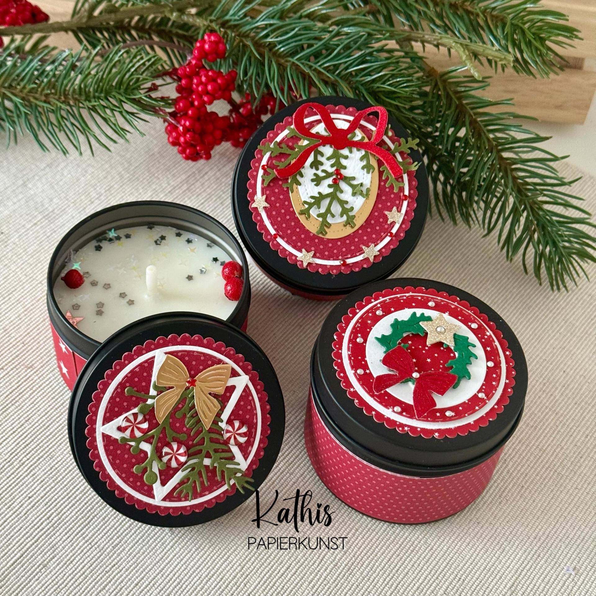 Dekorierte Duftkerze in Dose - Festliche Tischdeko, Wichtelgeschenk & Mitbringsel, Liebevoll Handverzierte Unikate Dekorierte Duftkerze in Dose - Festliche Tischdeko, Wichtelgeschenk & Mitbringsel, Liebevoll Handverzierte Unikate von Etsy - KathisPapierkunst