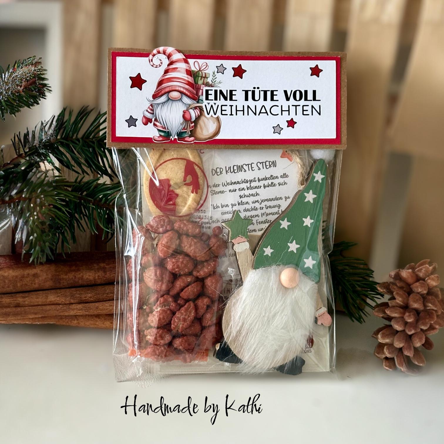 Eine Tüte Voll Weihnachten - Geschenkset Mit Holzwichtel, Gebrannten Nüssen, Kakaotrunk, Weihnachtsgeschichte & Keks-Löffel von Etsy - KathisPapierkunst