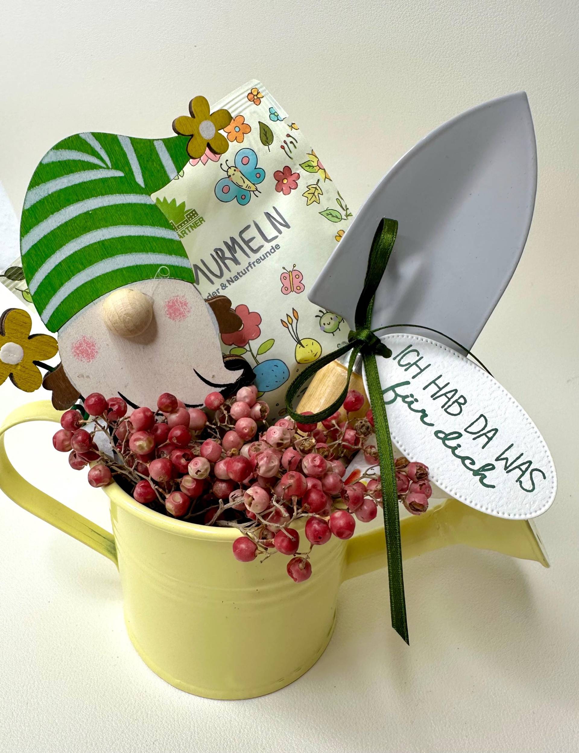 Gartenliebe Und Blumensamen in Einer Giesskanne - Liebevoll Gestaltetes Geschenk Für Den Frühling- Zm Muttertag Geburtstag Gartenliebe Und Blumensamen in Einer Giesskanne - Liebevoll Gestaltetes Geschenk Für Den Frühling- Zm Muttertag Geburtstag von Etsy - KathisPapierkunst