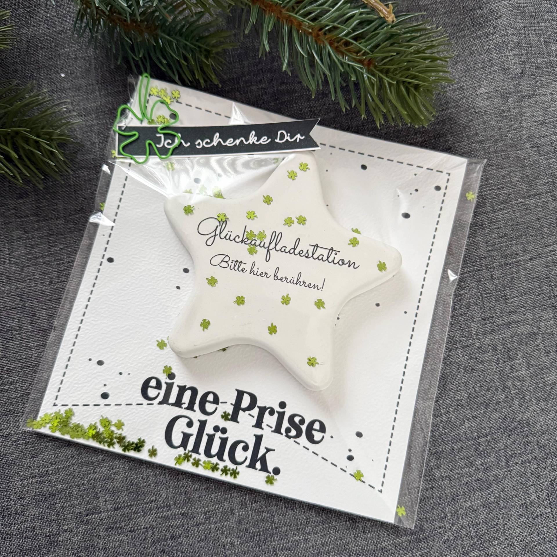 Glücksaufladestation Stern Prise Glück Geschenk Deko Aus Gips Kleeblatt Geschenkidee Ich Schenke Dir Glücksbringer Glücksaufladestation Stern Prise Glück Geschenk Deko Aus Gips Kleeblatt Geschenkidee Ich Schenke Dir Glücksbringer von Etsy - KathisPapierkunst