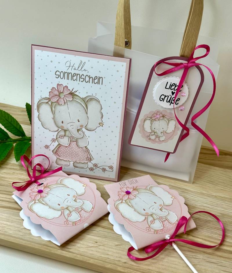 Handgemachtes Geschenkset "Frühlings-Elli" - Zauberhafte Überraschung Mit Elefantenmotiv Tasche, Kissenbezug, Süßes Und Karte Elefant von Etsy - KathisPapierkunst
