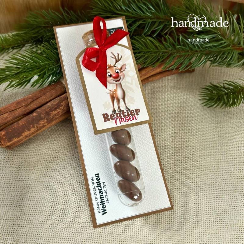 Rentiernasen Geschenk Weihnachten - Reagenzglas Mit Schokolierten Mandeln Und Erdbeere, Liebevoll Verpackt Schleife & Etikett von Etsy - KathisPapierkunst