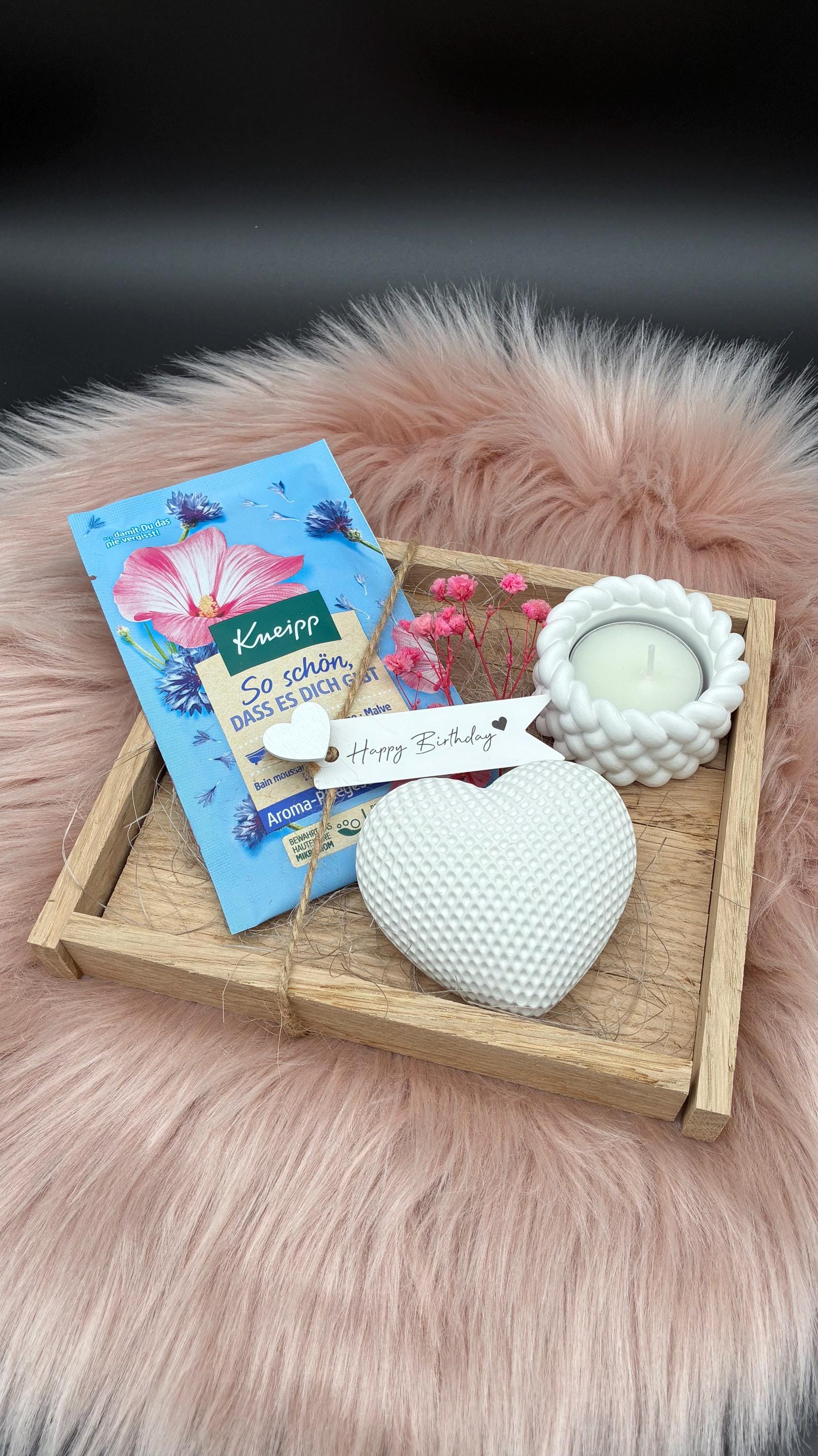 Geburtstagsgeschenk Frau, Verwöhngeschenk, Badesalz Geschenk, Geschenk Für Sie, Muttertag, Handgemacht, Geschenkidee, Teelichthalter, Herz Geburtstagsgeschenk Frau, Verwöhngeschenk, Badesalz Geschenk, Geschenk Für Sie, Muttertag, Handgemacht, Geschenkidee, Teelichthalter, Herz von Etsy - KathrinsKreativShop