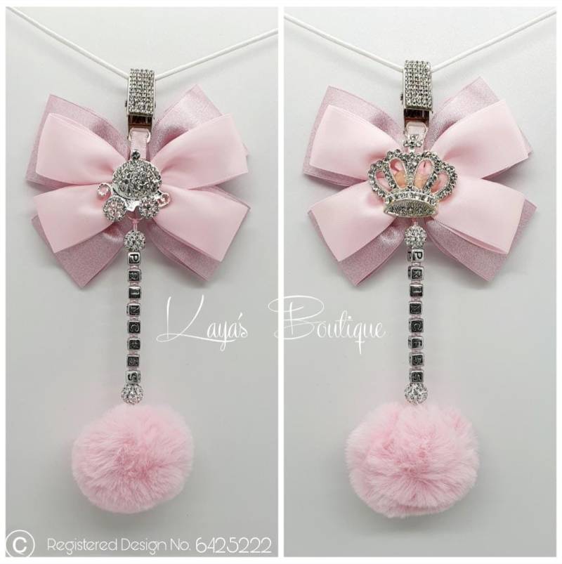 Diamante Krone Oder Kutsche Big Bogen Romany Hängen Kinderwagen Charme Cip New Baby Geschenk Taufe Rosa Silber Mädchen Personalisierte Pom Shamballa von Etsy - KayasBoutiquex