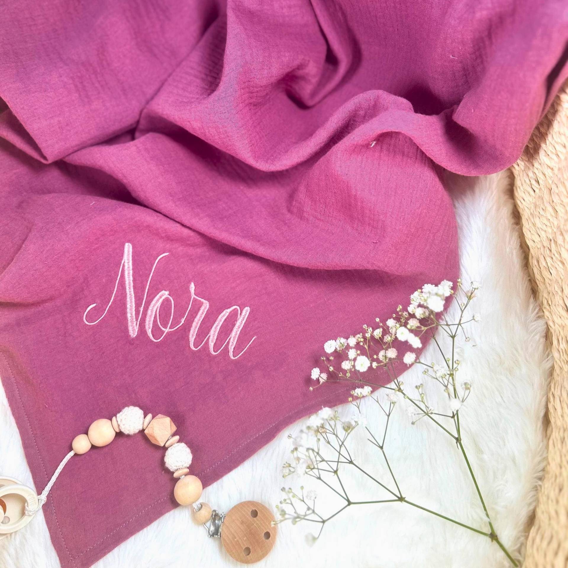 Musselintuch Baby Personalisiert - Farben Wählbar, Bestickt Mit Name Spucktuch, Mulltuch, Decke, Stilltuch Geschenk Zur Geburt Musselintuch Baby Personalisiert - Farben Wählbar, Bestickt Mit Name Spucktuch, Mulltuch, Decke, Stilltuch Geschenk Zur Geburt von Etsy - Kejki