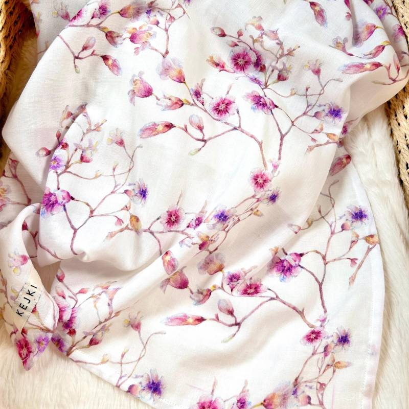 Musselintuch Baby Personalisiert Mit Kirschblüten - Mulltuch, Spucktuch, Decke Geschenk Zur Geburt, Taufe & Babyparty Kirsche Blüte von Etsy - Kejki