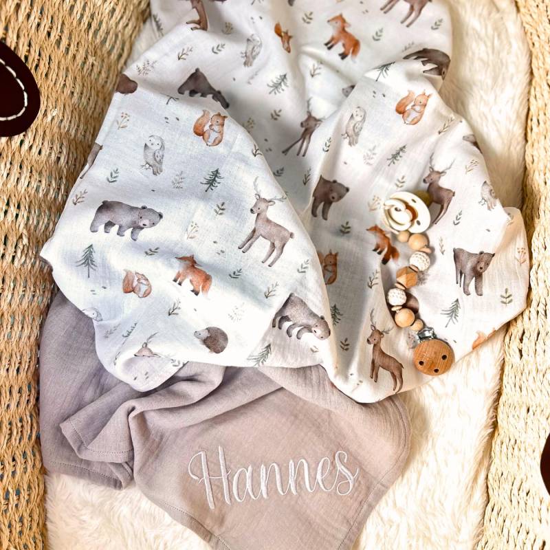 Musselintuch-Set Baby Personalisiert Mit Waldtier-Motiv - Spucktuch, Mulltuch, Stilltuch Geschenkset Zur Geburt & Babyparty von Etsy - Kejki