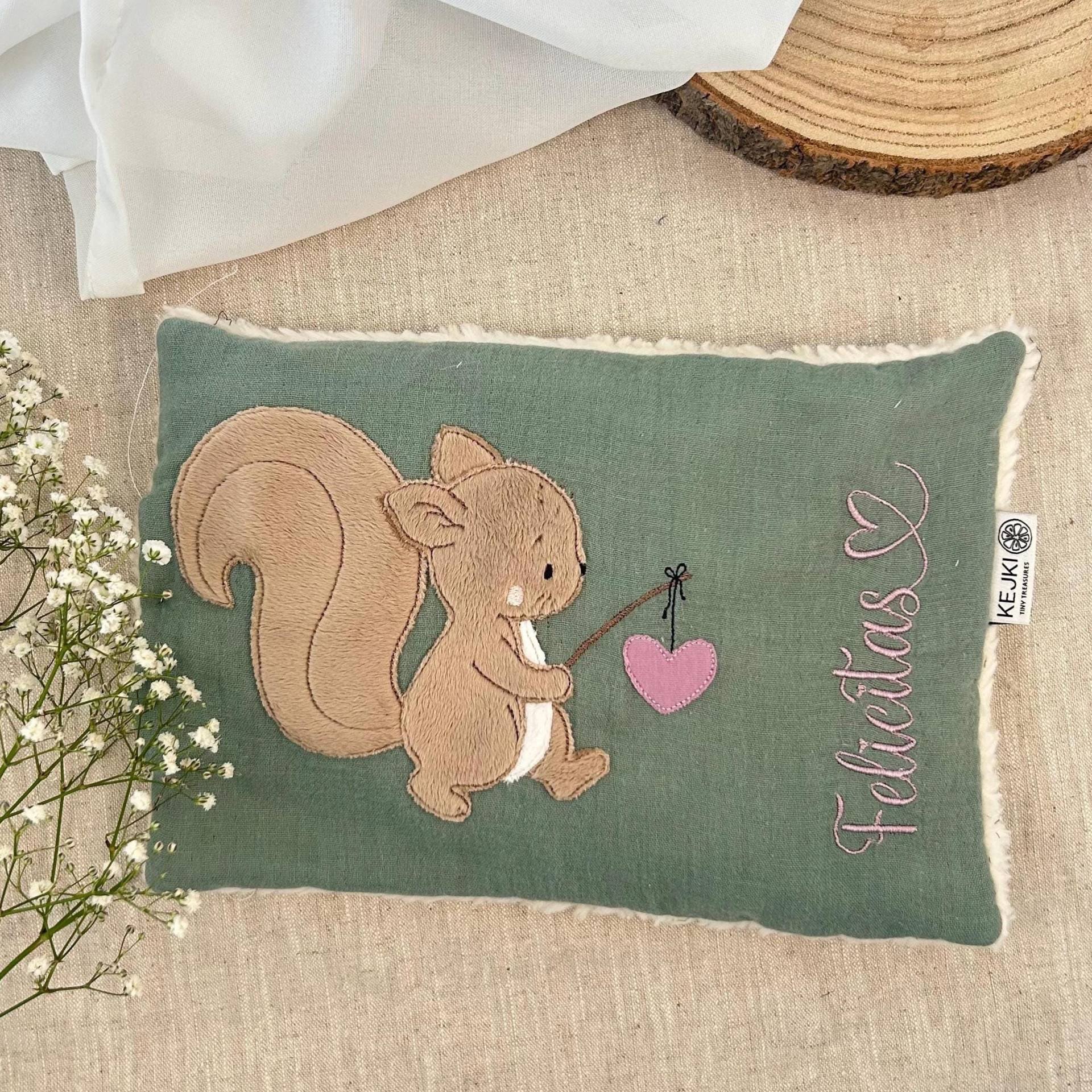 Wärmekissen Baby Personalisiert - Musselin Körnerkissen Mit Eichhörnchen & Name Geschenk Zur Taufe Oder Geburt Wärmekissen Baby Personalisiert - Musselin Körnerkissen Mit Eichhörnchen & Name Geschenk Zur Taufe Oder Geburt von Etsy - Kejki