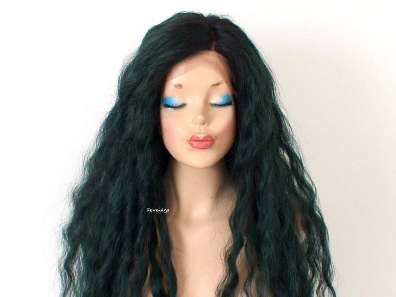 Schwarzwaldgrüne Lace-Front-Perücke Lange Strandwellen, Wärmefreundliches Kunsthaar von Etsy - KekeWigs