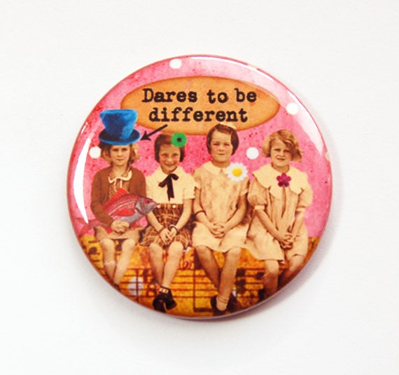 Lustiger Spiegel, Taschenspiegel, Dares To Be Different, Geldbörsenspiegel, Glasspiegel, Pink, Geschenk Für Beste Freundin, Freund | 3590 von Etsy - KellysMagnets