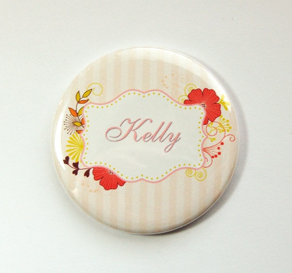 Personalisierter Taschenspiegel, Spiegel, Brautjungfer Geschenk, Brautdusche Gastgeschenk, Streifen, Blumen | 3562 von Etsy - KellysMagnets