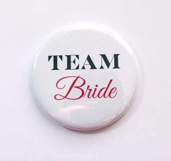 Taschenspiegel, Brautparty Geschenk, Spiegel, Brautjungferngeschenk, Team Bride, Junggesellinnenabschied, Stagette Gifts | 3520 von Etsy - KellysMagnets