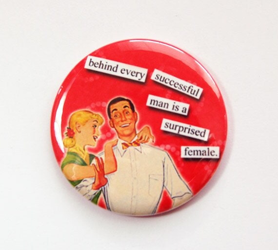 Taschenspiegel, Freche Frauen, Lustiger Spiegel, Geldbörsenspiegel, Glasspiegel, Frau Hinter Dem Mann, Lustiger Spruch, Erfolgreicher Mann | 3594 von Etsy - KellysMagnets