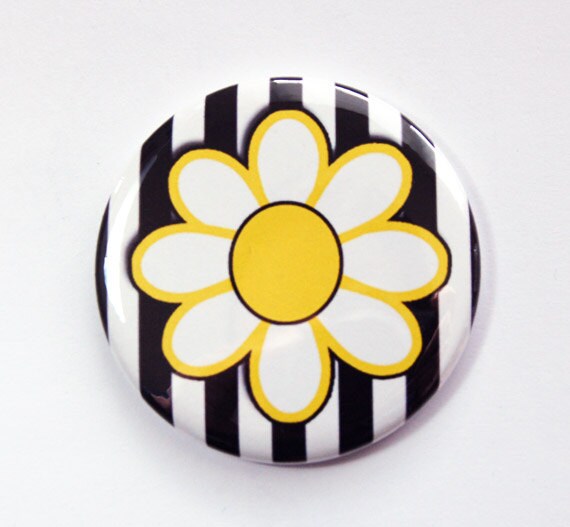 Taschenspiegel, Geldbörsenspiegel, Blumenspiegel, Gänseblümchen, Schwarz Weiß Gelb, Gänseblümchen Spiegel, Geschenk Für Sie | 3641 von Etsy - KellysMagnets