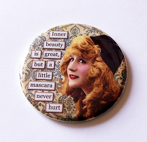 Taschenspiegel, Geldbörsenspiegel, Inner Beauty, Mascara, Humor, Lustiger Spruch, Retro Design, Stocking Stuffer, Geschenk Für Sie | 5671 von Etsy - KellysMagnets