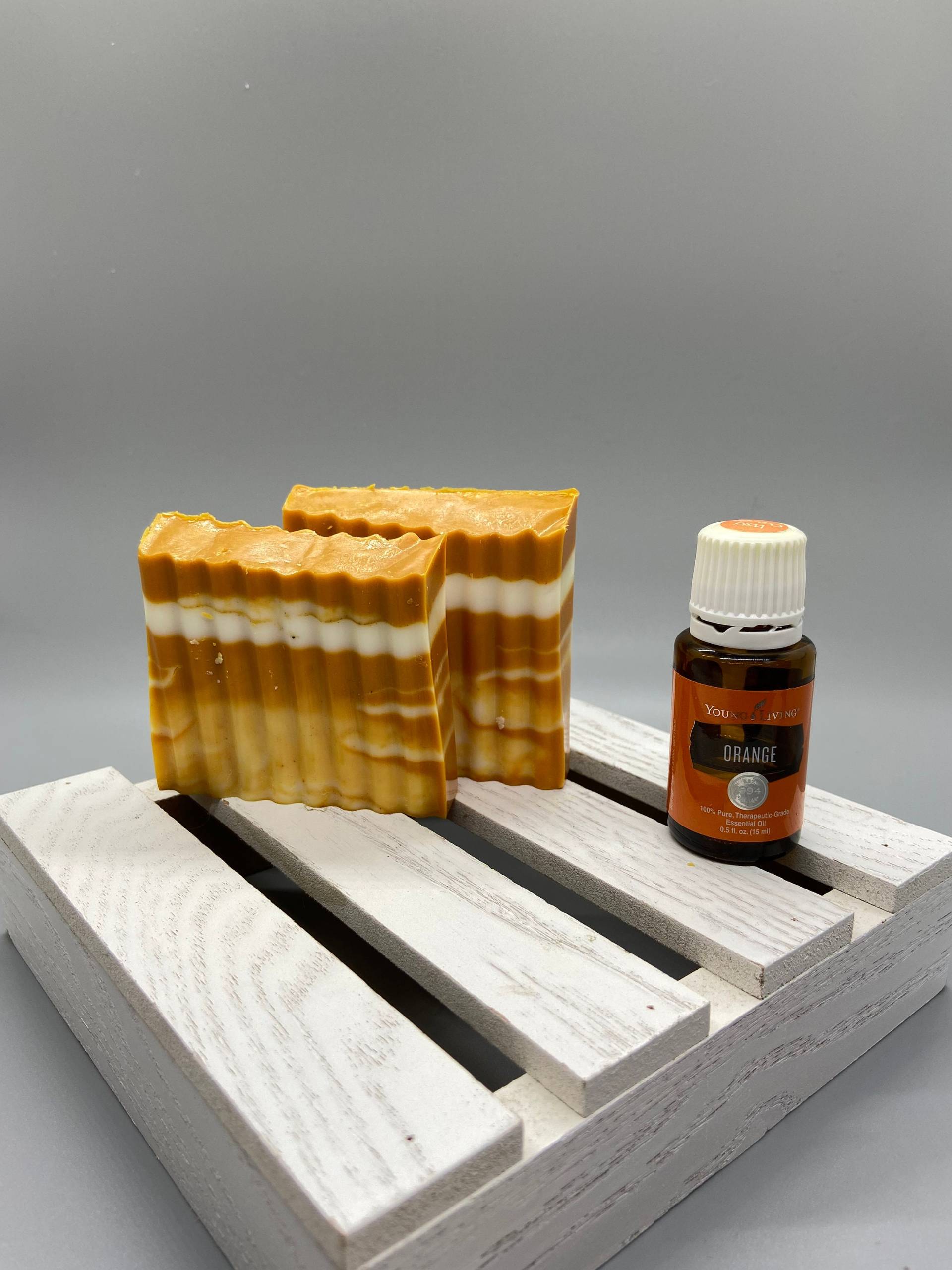 Kurkuma Und Orange Sheabutter Seife Kurkuma Und Orange Sheabutter Seife von Etsy - KenziesEssentialsCo