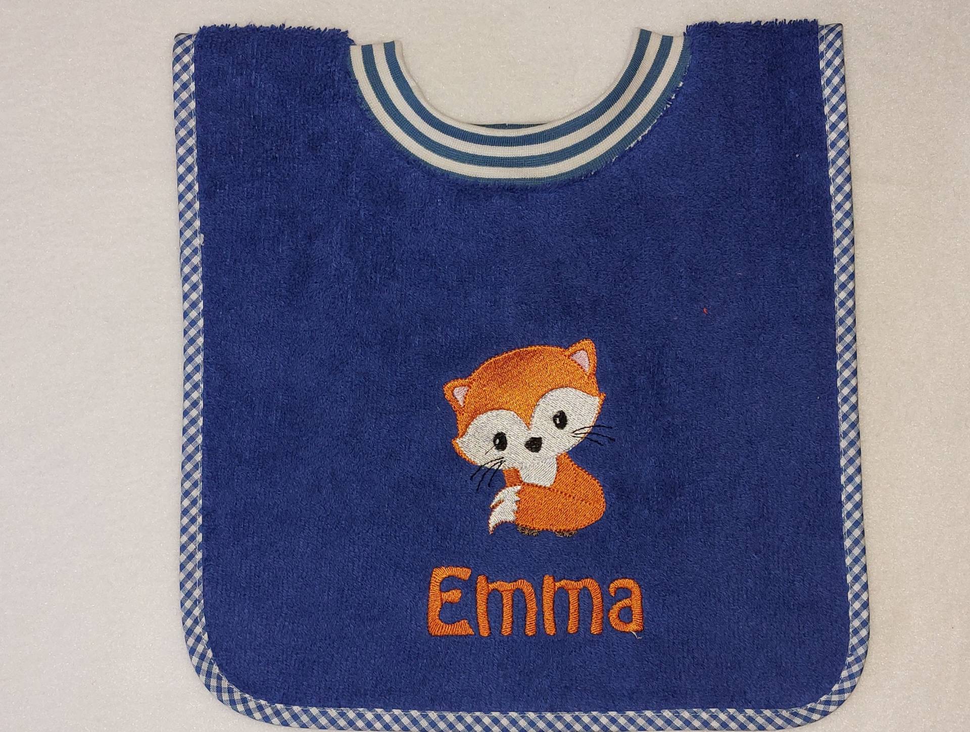 Handtuch Lätzchen Mit Namen Und Stickbild Sabberlatz Handtuch Lätzchen Mit Namen Und Stickbild Sabberlatz von Etsy - KerstinsStickdateien