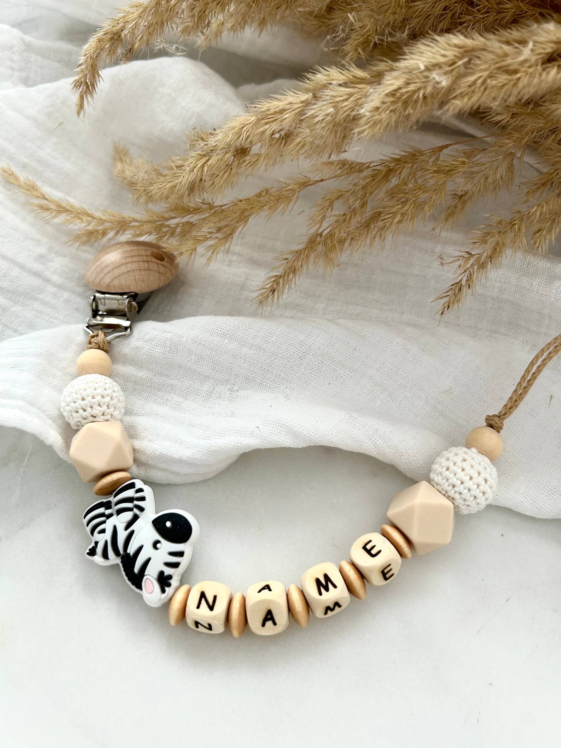 Schnullerkette | Mit Name Zebra Safari Schnullerkette | Mit Name Zebra Safari von Etsy - KiLiLuNi