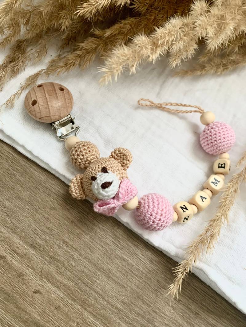 Schnullerkette Mit Namen, Personalisiert, Teddybär Schnullerkette Mit Namen, Personalisiert, Teddybär von Etsy - KiLiLuNi