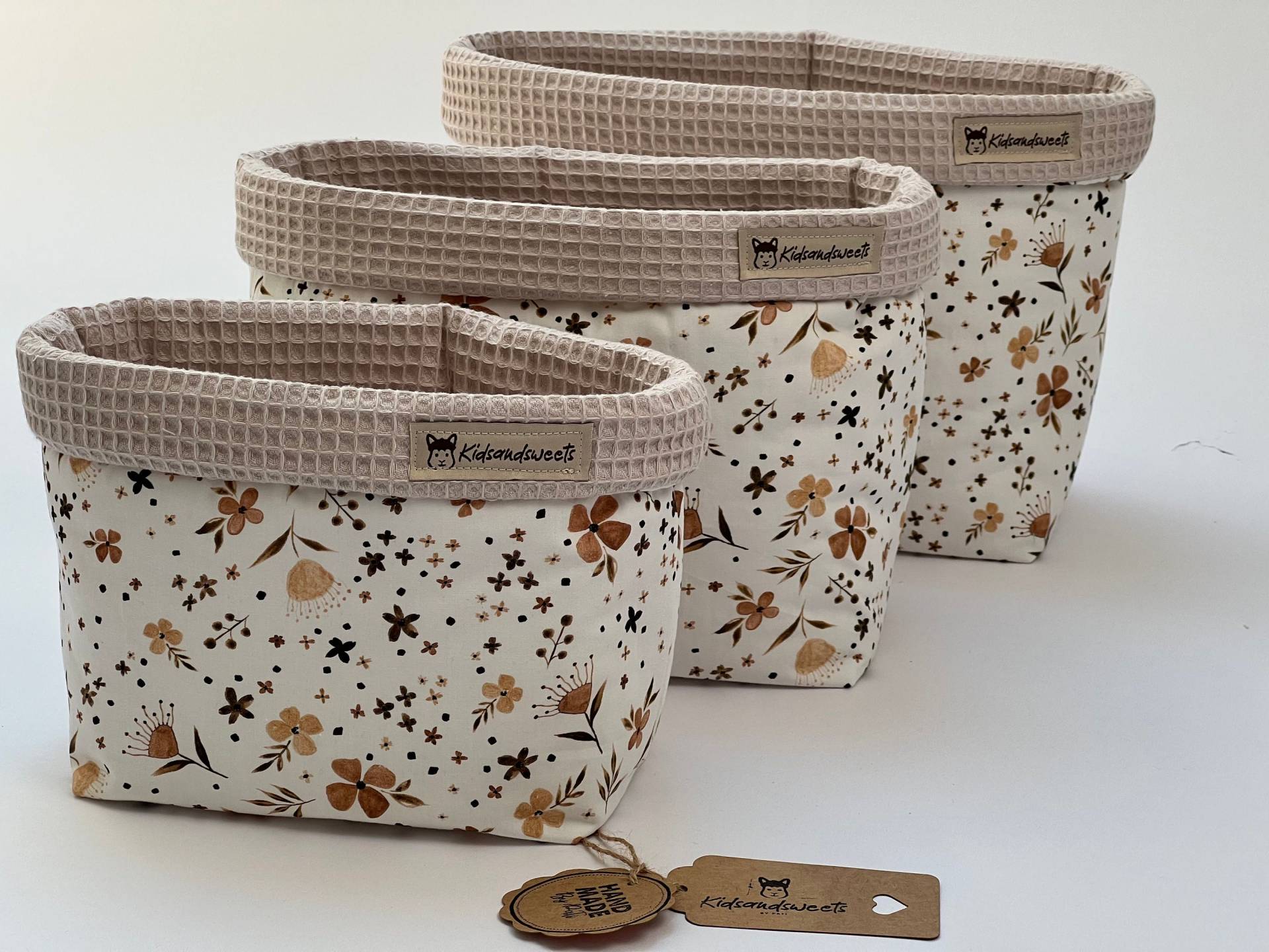 Utensilo Waffelpique Beige/ Atum Flower Handmade Utensilo Waffelpique Beige/ Atum Flower Handmade von Etsy - KidsandSweets