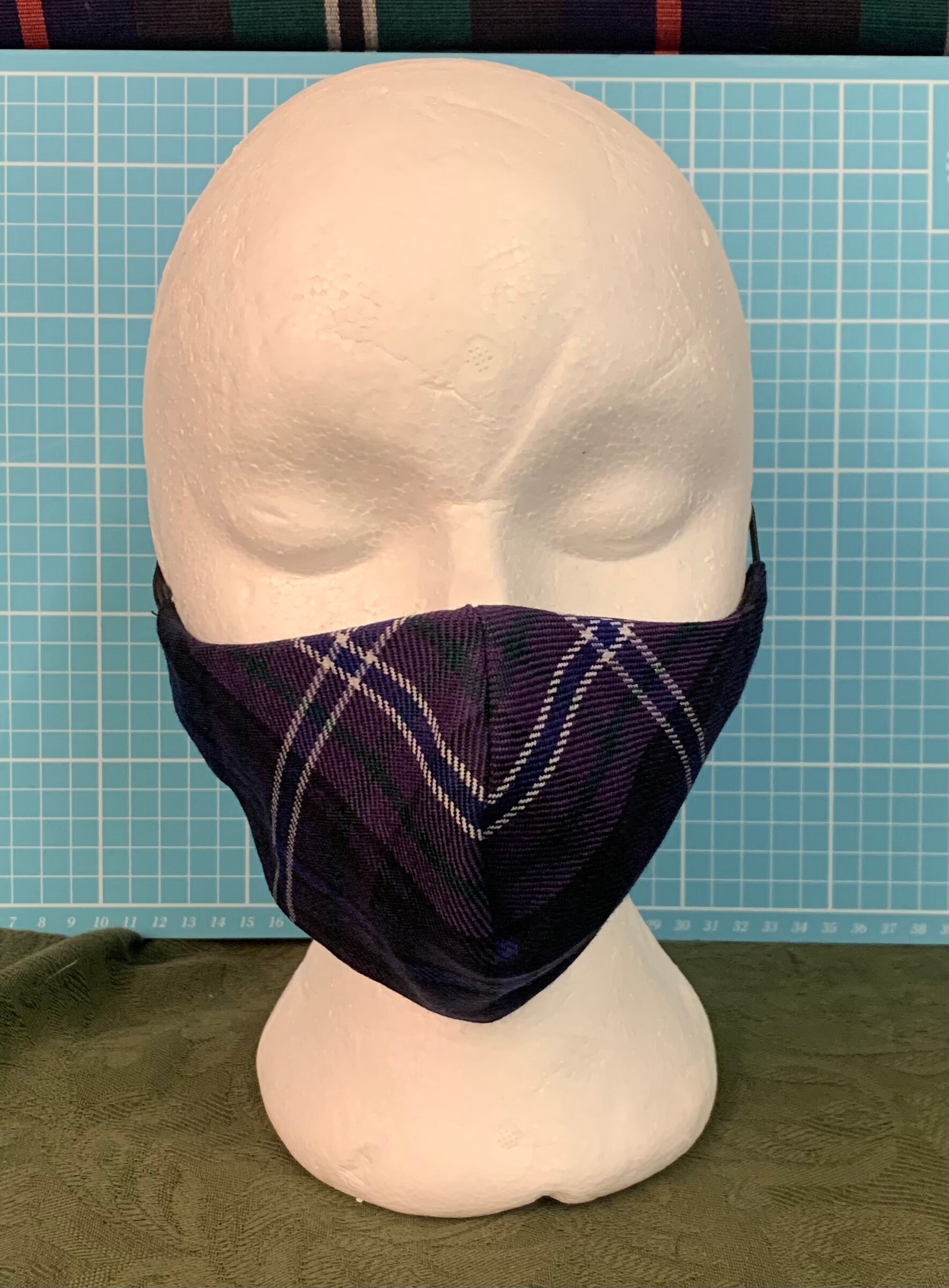 Forever Scotland Tartan Gesichtsmaske Forever Scotland Tartan Gesichtsmaske von Etsy - Kiltqueenstudio