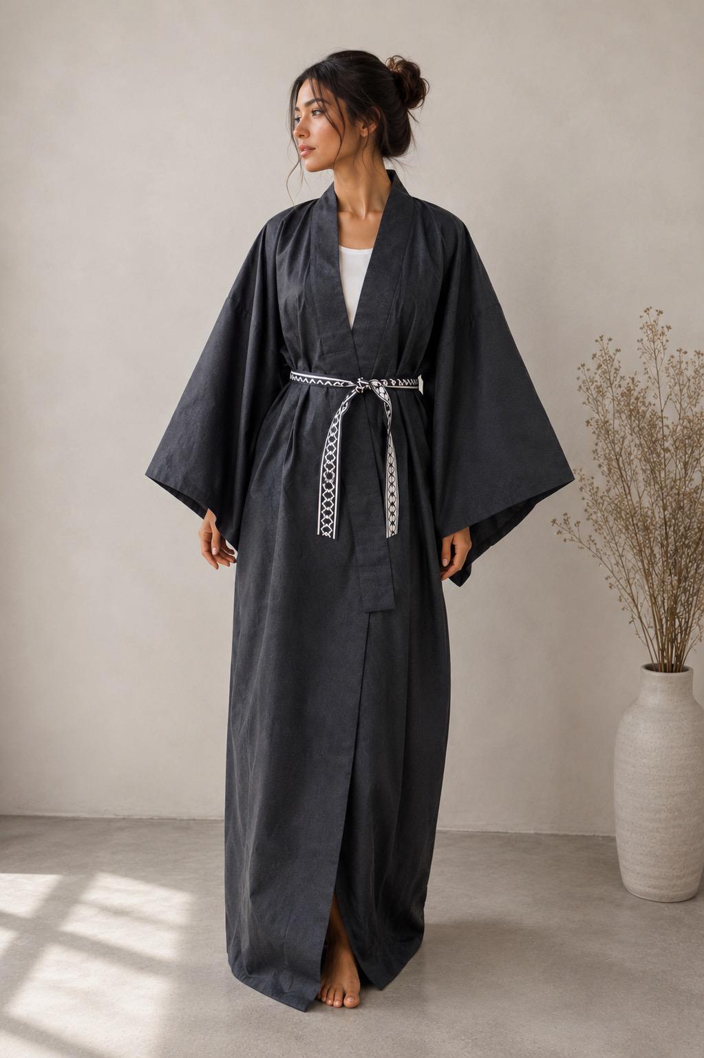 Unisex Kimono/Original Japan Mit Seiden Gürtel Oshima Tsumugi Lounge Wear Morgenmantel Sustainable Fashion Grosse Größe von Etsy - KimonoMaedchen
