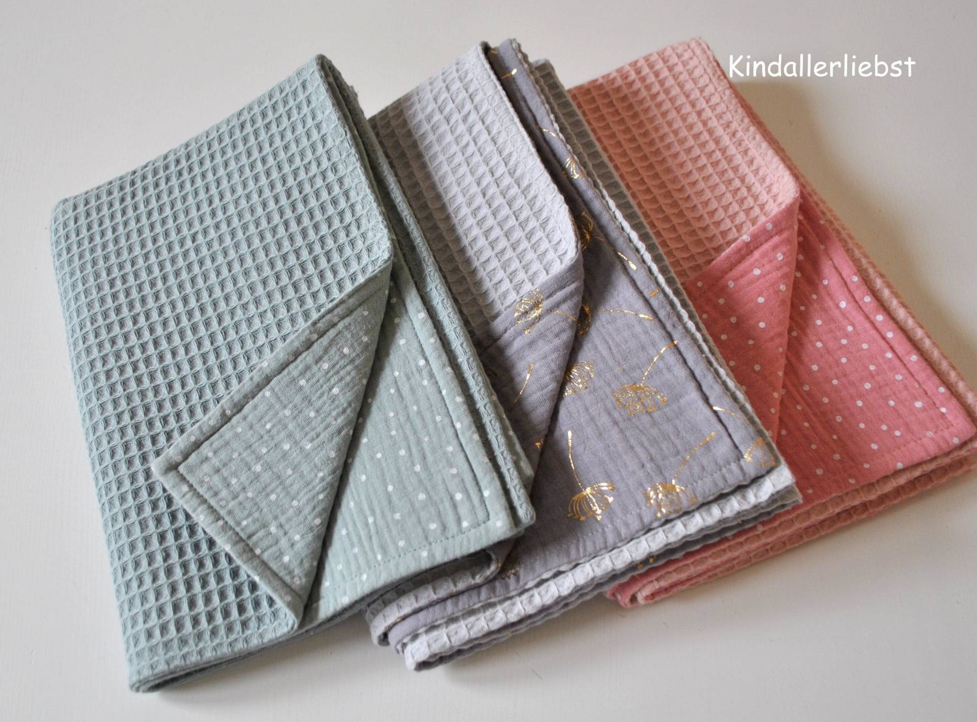Babydecke/Kuscheldecke/Kinderwagendecke/Waffelpique/Musselin/ Verschiedene Farben/100%baumwolle von Etsy - Kindallerliebst