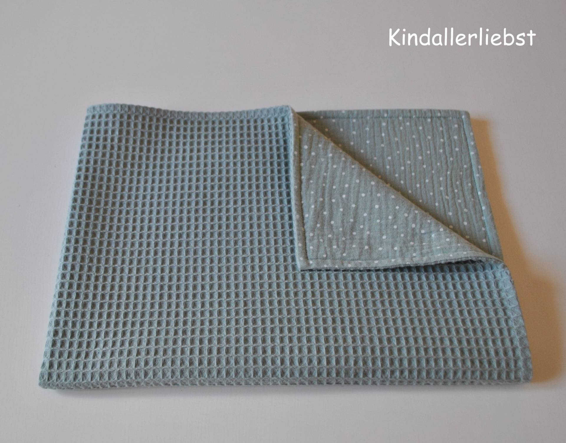 Babydecke Kuscheldecke Waffelpique Musselin Altgrün von Etsy - Kindallerliebst