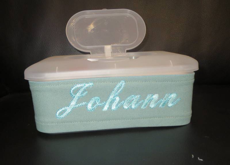 Feuchttücherbox -Name | Salbeigrün Feuchttücherbox -Name | Salbeigrün von Etsy - KinderkramDE