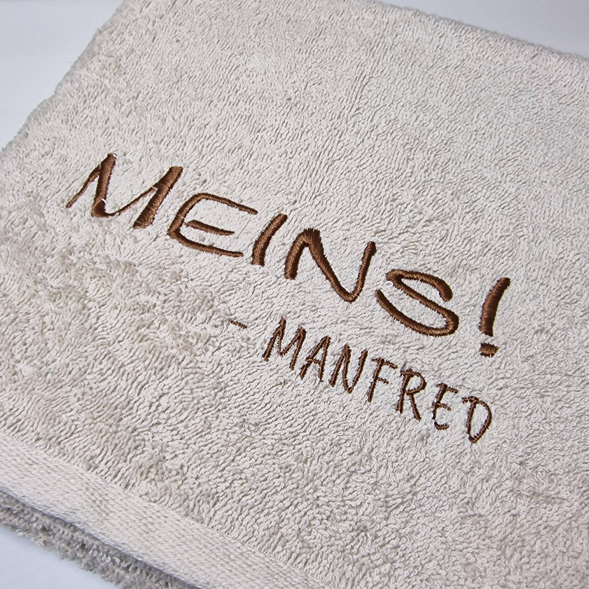 Handtuch "Meins"Mit Name, Bestickt, Gästehandtuch, Kindergartenhandtuch, Badehandtuch, Saunatuch, Wunschname, Motiv, Spruch Handtuch "Meins"Mit Name, Bestickt, Gästehandtuch, Kindergartenhandtuch, Badehandtuch, Saunatuch, Wunschname, Motiv, Spruch von Etsy - Kindertraumfabrik
