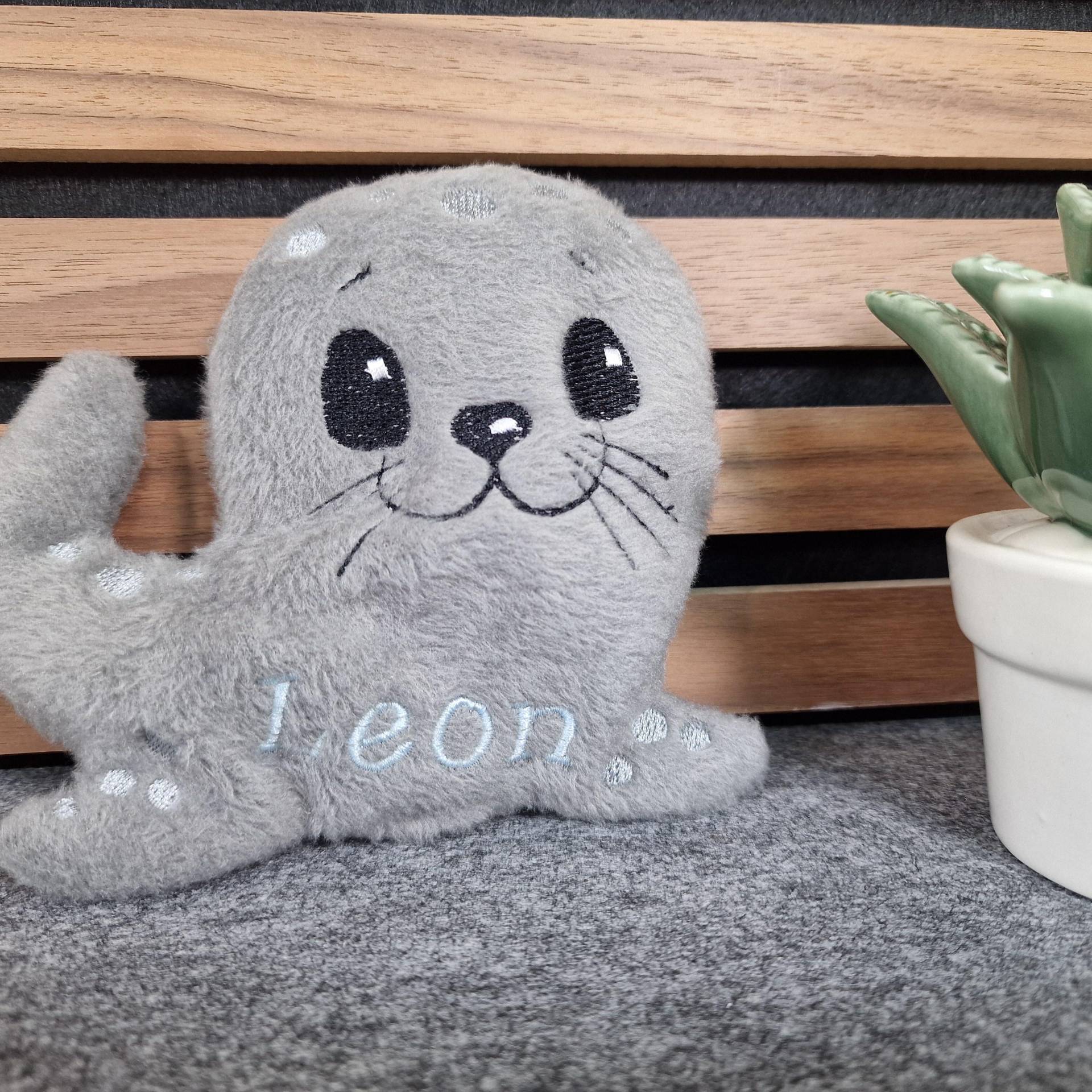 Kirschkernkissen Kissen Dinkel Dinkelkissen Traubenkern Kleine Robbe, Wärmekissen, Wärmflasche, Körnerkissen - Personalisierbar, Mit Name Kirschkernkissen Kissen Dinkel Dinkelkissen Traubenkern Kleine Robbe, Wärmekissen, Wärmflasche, Körnerkissen - Personalisierbar, Mit Name von Etsy - Kindertraumfabrik