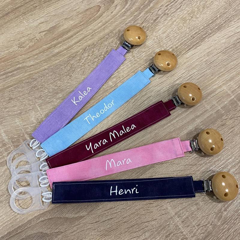 Schnullerband Mit Namen Personalisiert - Geschenk Zur Geburt Und Taufe Schnullerkette Baby Junge Mädchen Handgemacht Sicher von Etsy - Kissenzauberei