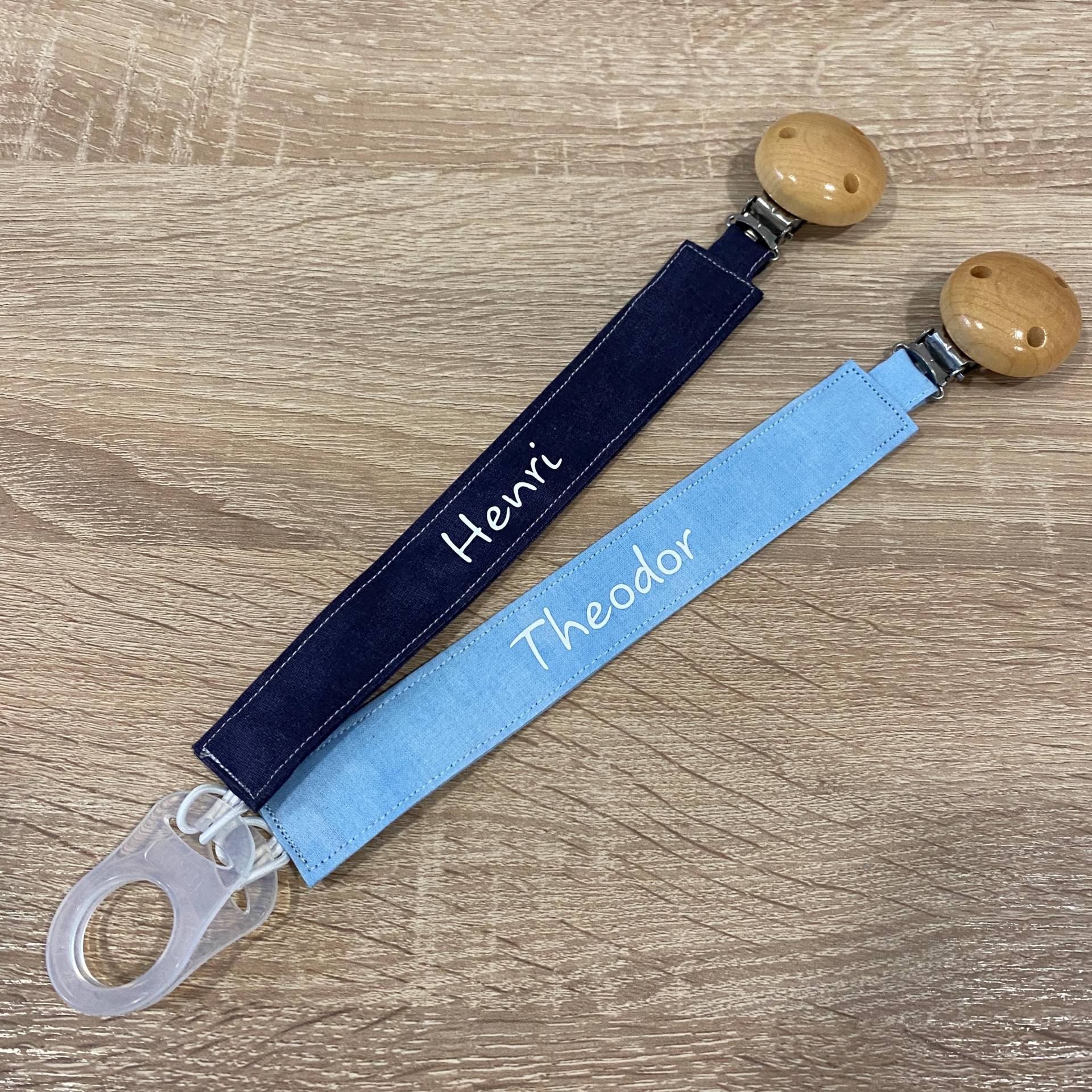Schnullerband Mit Namen Personalisiert - Geschenk Zur Geburt & Taufe Schnullerkette Baby Junge Mädchen Babygeschenk Handgemacht von Etsy - Kissenzauberei
