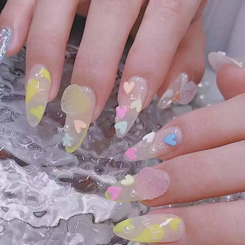 10Pcs Gezuckert Herz Harz Nagel Charms, Candy Nail Charms 8x8mm von Etsy - KitschyNails