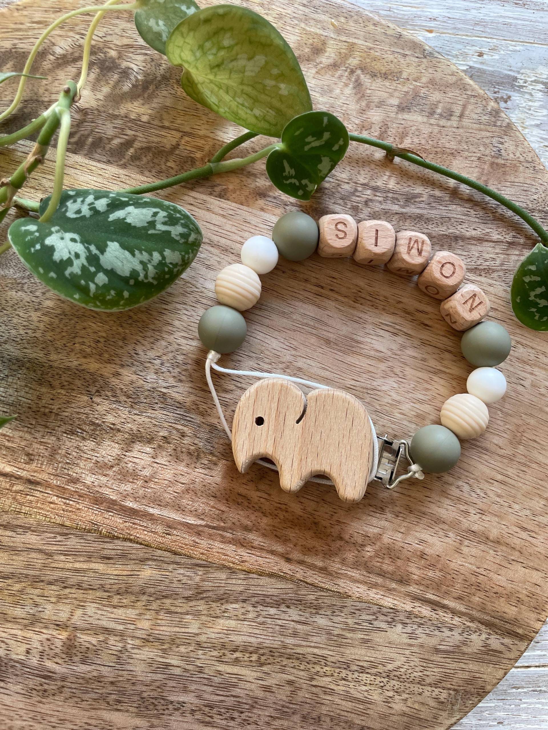 Schnullerkette | Mit Namen Personalisiert Mädchen Junge Olive Natur Geburt Taufe Geschenk Schnullerkette | Mit Namen Personalisiert Mädchen Junge Olive Natur Geburt Taufe Geschenk von Etsy - KleineKreativeWunder