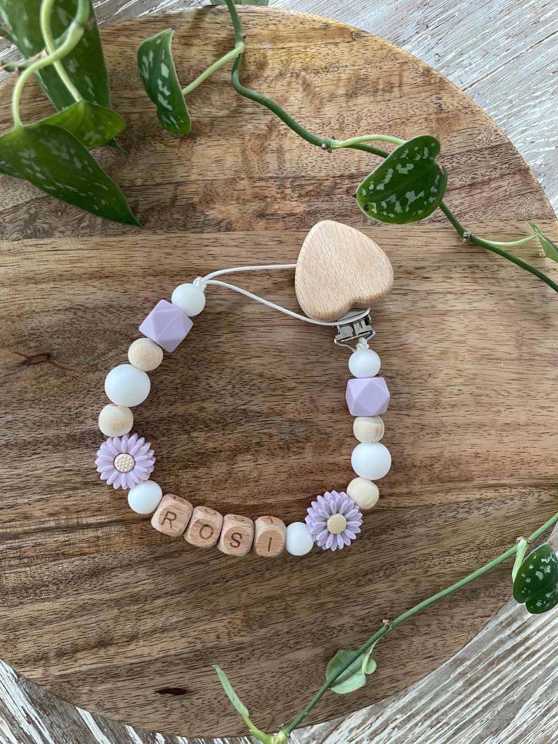 Schnullerkette | Mit Namen Personalisiert Mädchen Lila Natur Geburt Taufe Geschenk von Etsy - KleineKreativeWunder