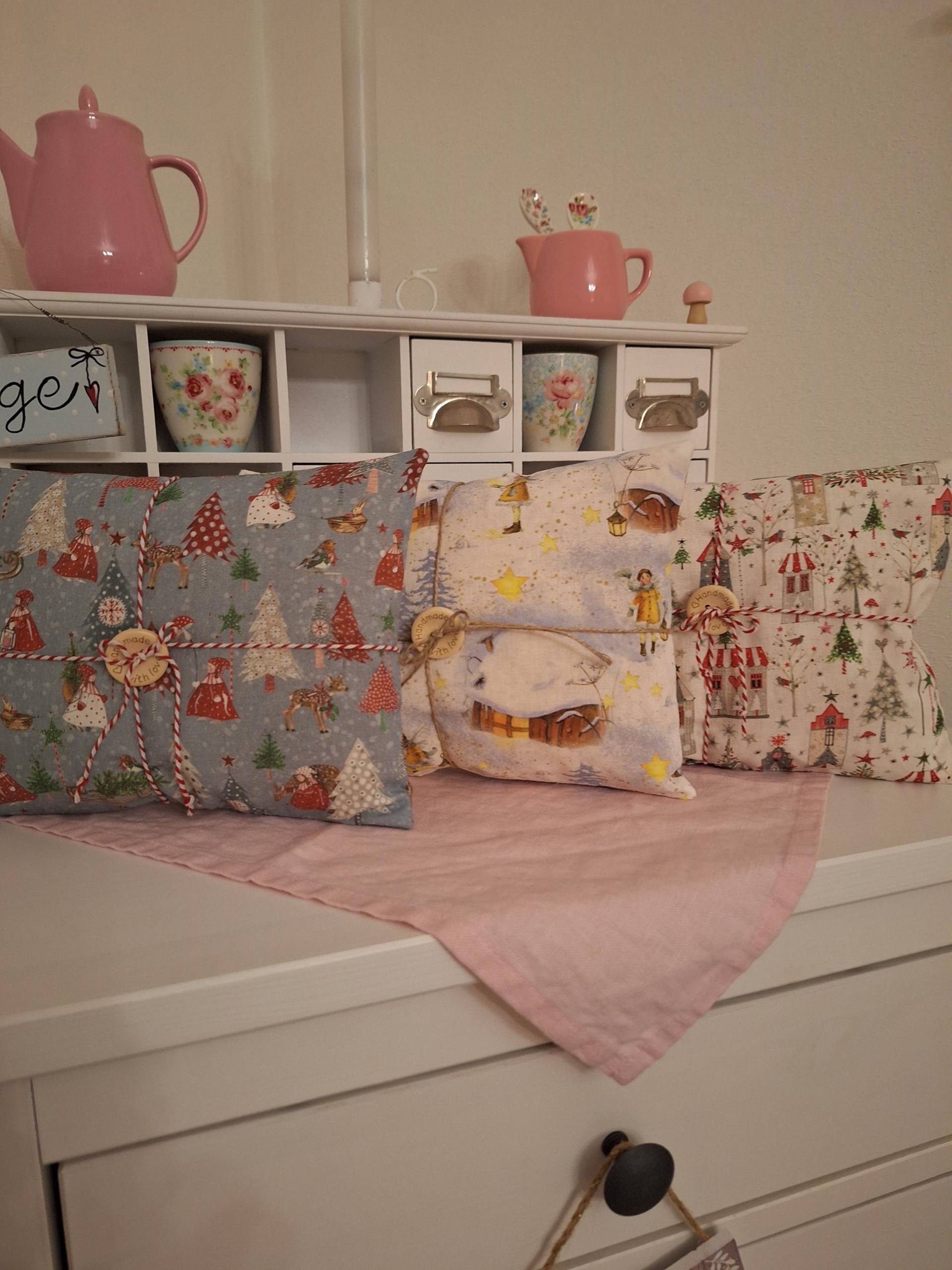 Zirbenkissen Weihnachten Duftkissen Zirbenholz Genäht Stoff Duft Wäscheschrank Bett Schlafzimmer Kleineseligkeiten Wellness Geschenk Kissen Zirbenkissen Weihnachten Duftkissen Zirbenholz Genäht Stoff Duft Wäscheschrank Bett Schlafzimmer Kleineseligkeiten Wellness Geschenk Kissen von Etsy - KleineSeligkeiten